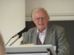 Herr Professor Dr. Erich Müller